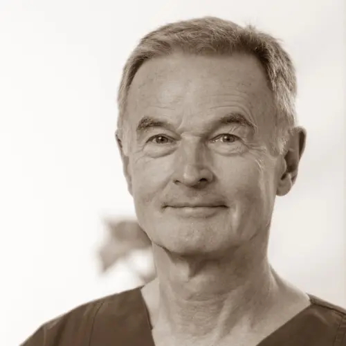 Dr. med. Erhardt Decker, Facharzt für Chirurgie